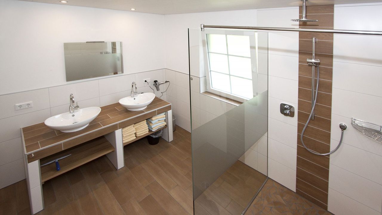 Gerwenshof, Familie Schmidt - Ferienwohnung Sattelkammer - Niedersorpe Schmallenberger Sauerland Gerwenshof, Familie Schmidt - Ferienwohnung Sattelkammer - Niedersorpe Schmallenberger Sauerland